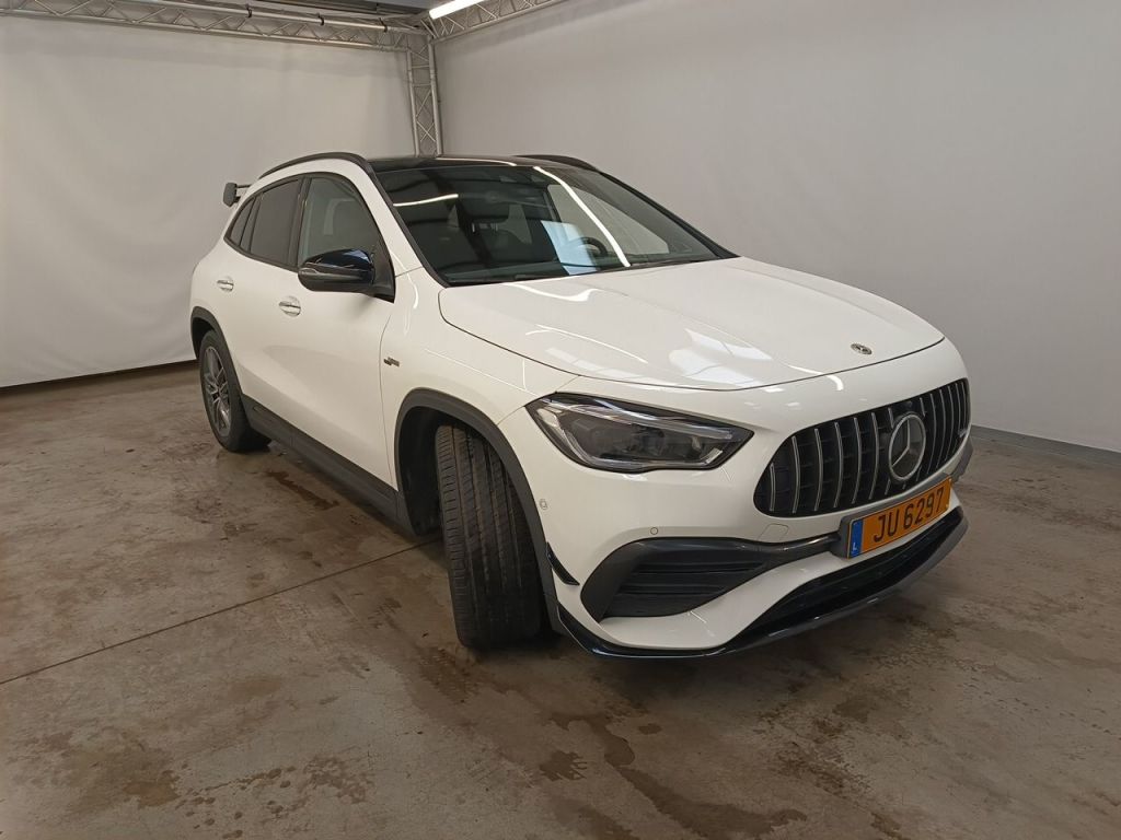 Mercedes-Benz GLA AMG 35