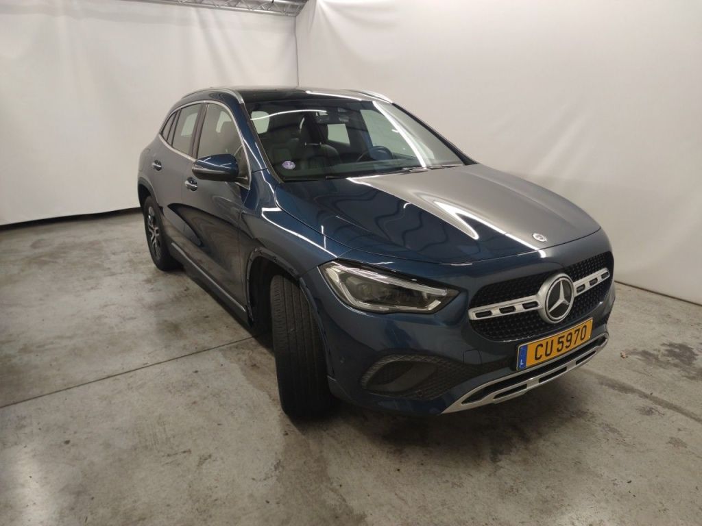 Mercedes-Benz GLA 250e Business Line