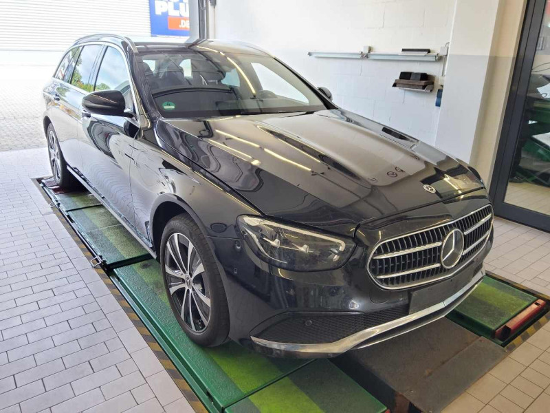 Mercedes-Benz E Break 300de Avantgarde