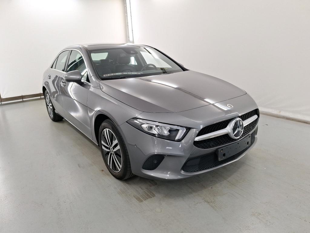 Mercedes-Benz A 250e Luxury Line