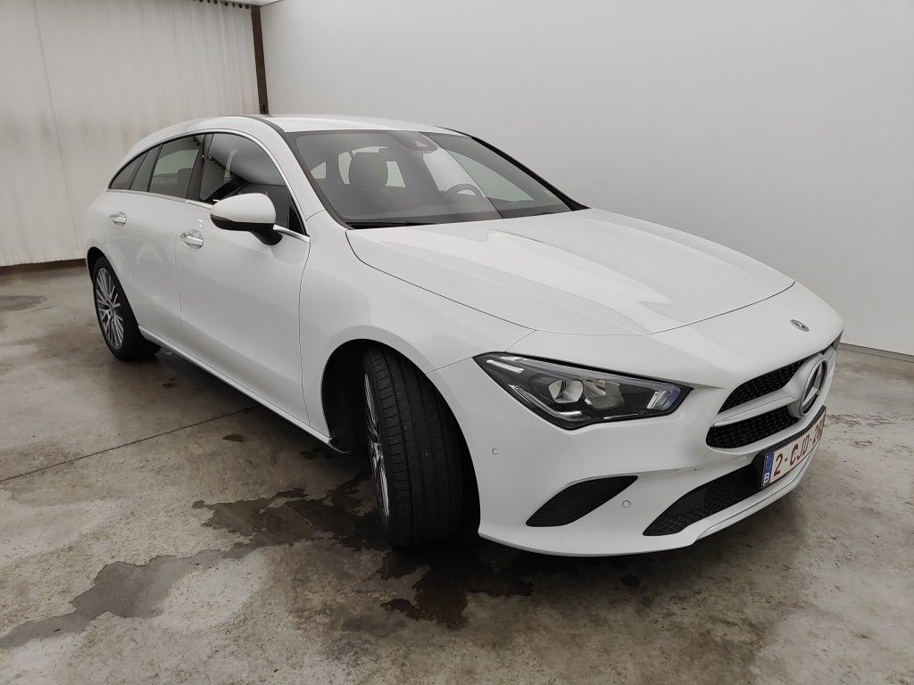 Mercedes-Benz CLA Shooting Brake 180d Luxury