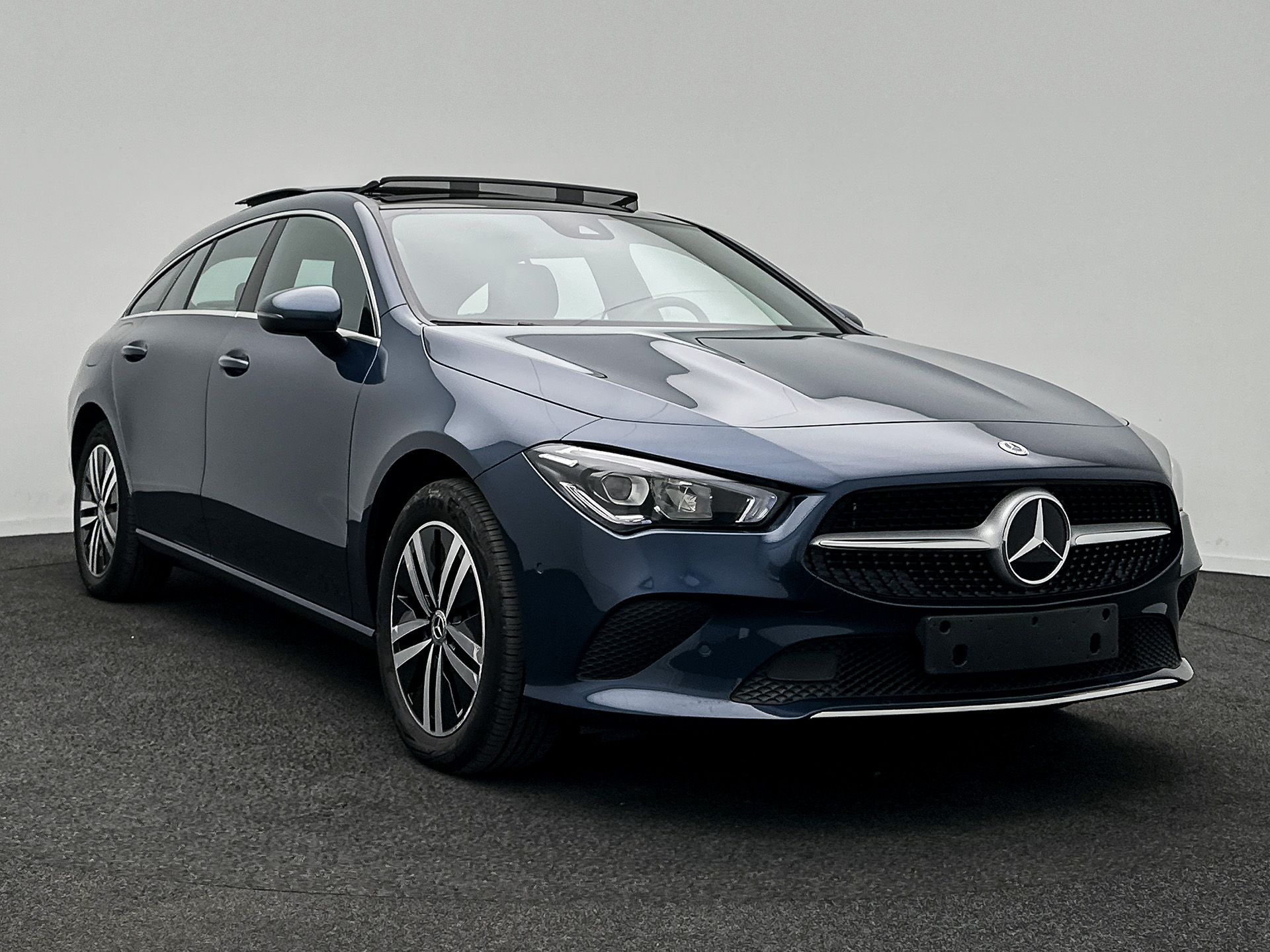 Mercedes-Benz CLA Shooting Brake 250e Business Line