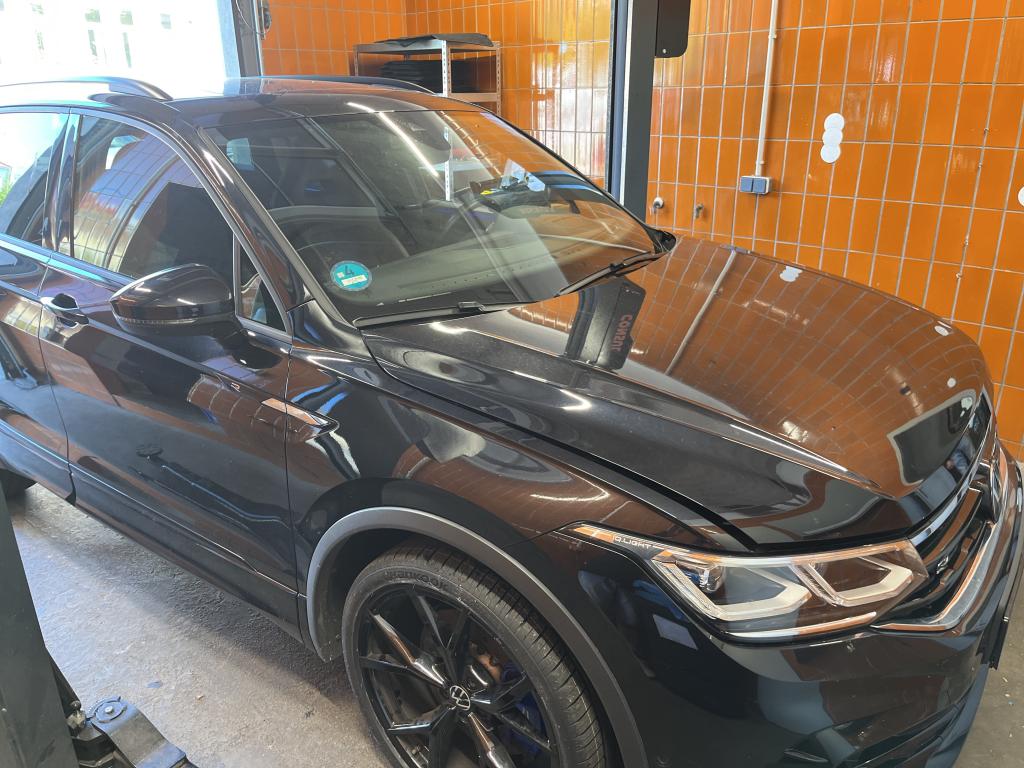 Volkswagen Tiguan 2.0 TSI