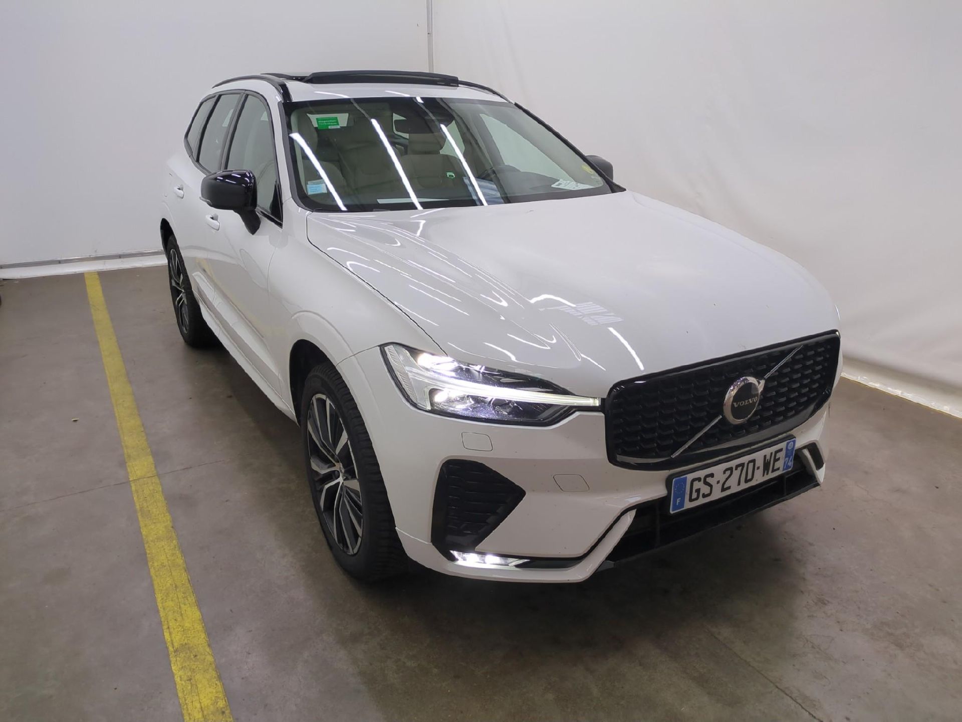 Volvo XC60 B4
