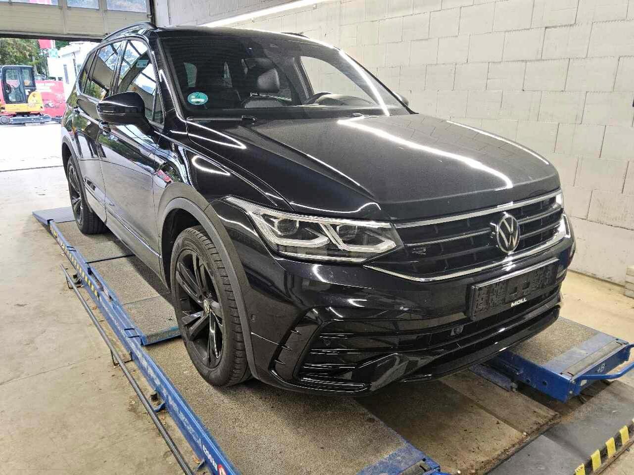 Volkswagen Tiguan Allspace 2.0 TSI R-Line