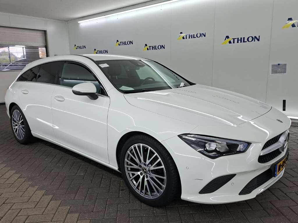 Mercedes-Benz CLA Shooting Brake 180 Luxury