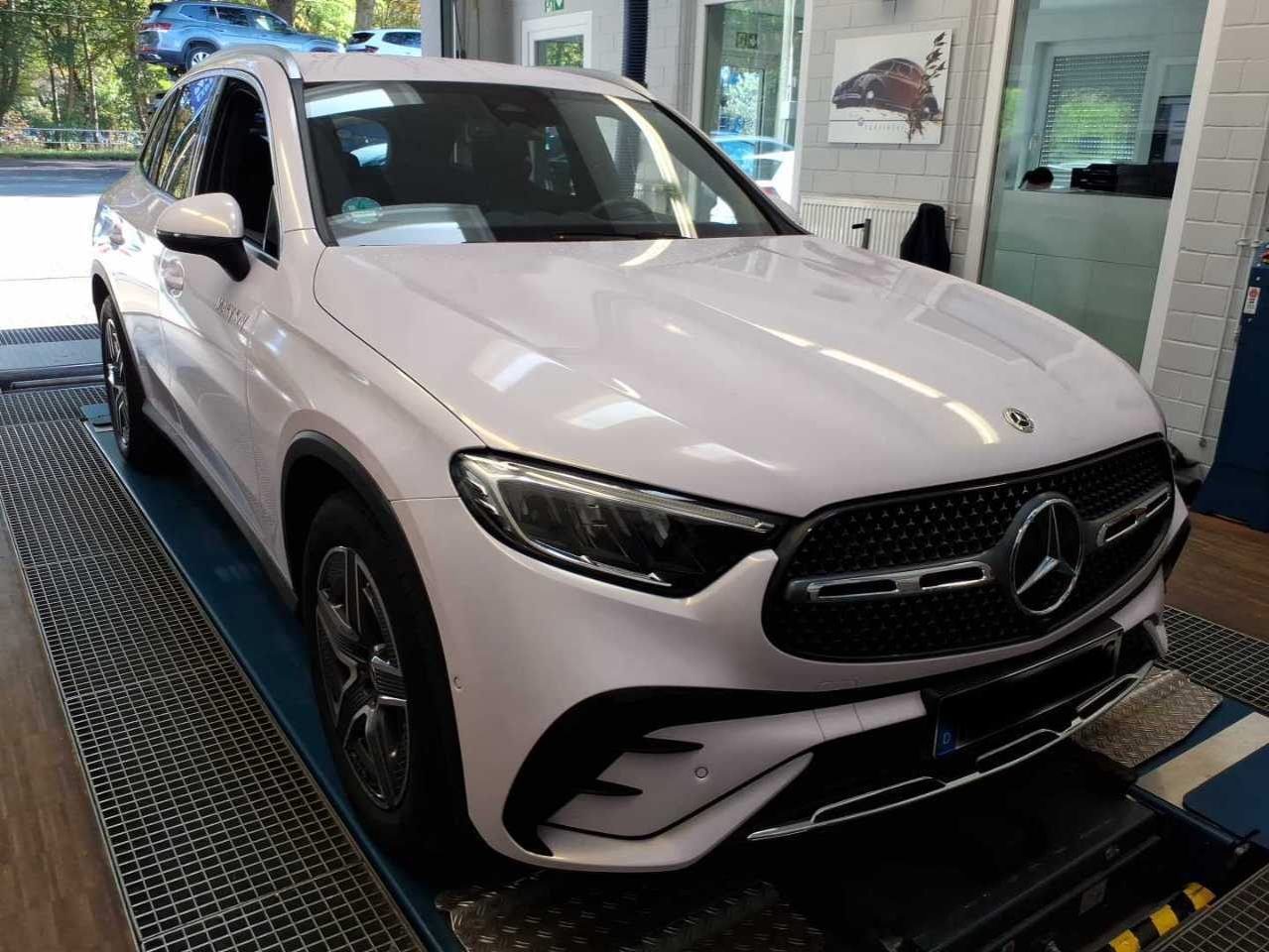 Mercedes-Benz GLC 220d AMG Line