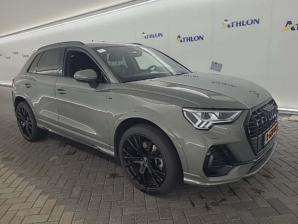 Audi Q3 45 TFSIe S Edition