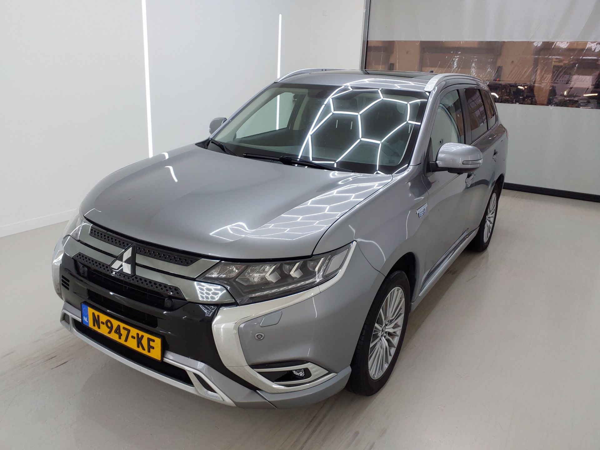 Mitsubishi Outlander 2.4 Intense+