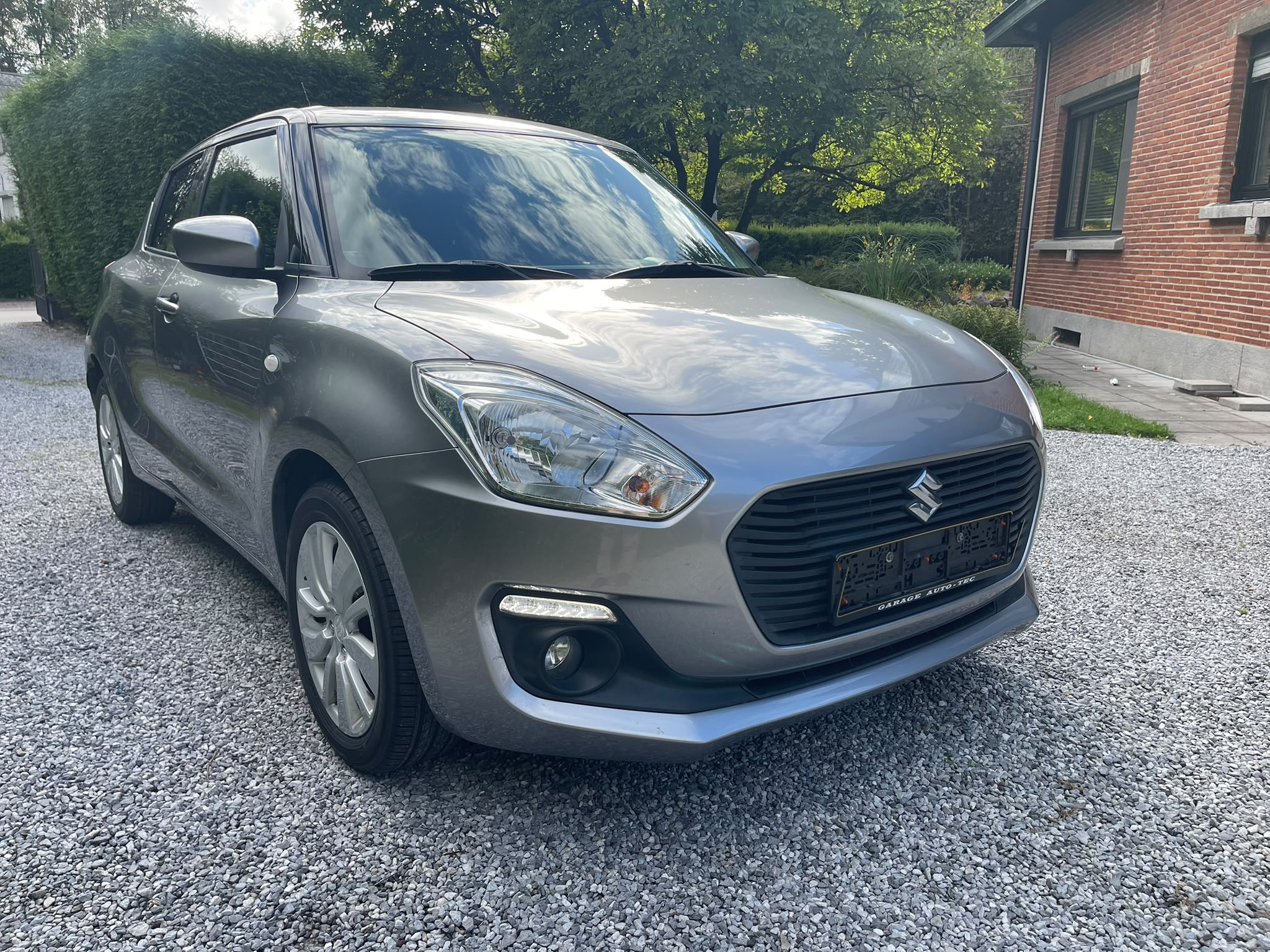Suzuki Swift 1.2i