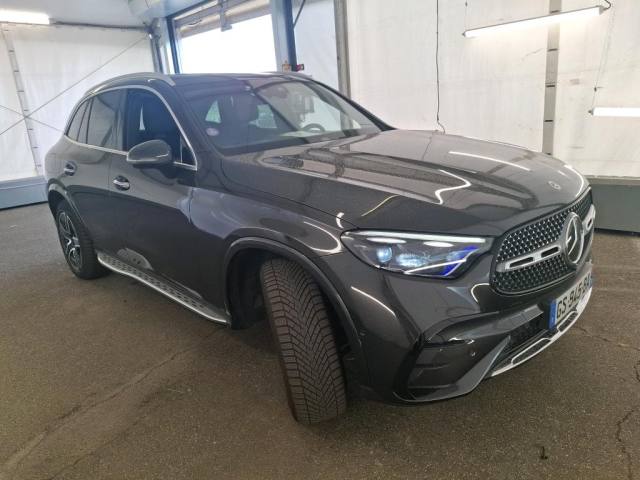 Mercedes-Benz GLC 300de AMG Line