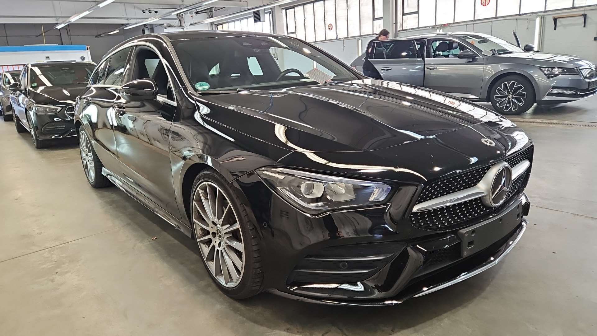Mercedes-Benz CLA Shooting Brake 200d AMG Line