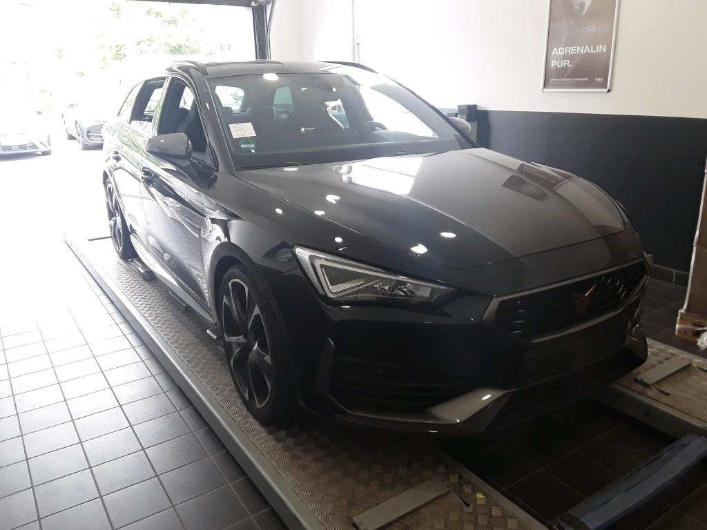 Cupra Leon Sportstourer 2.0 TSI VZ
