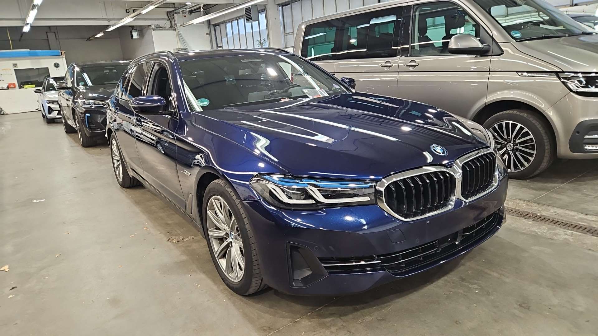 BMW 5 Series Touring 530e