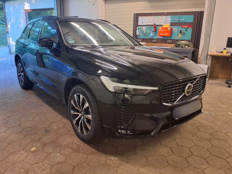 Volvo XC60 B4 Plus Dark