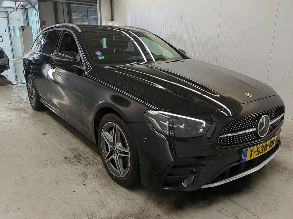 Mercedes-Benz E Break 300 AMG Line