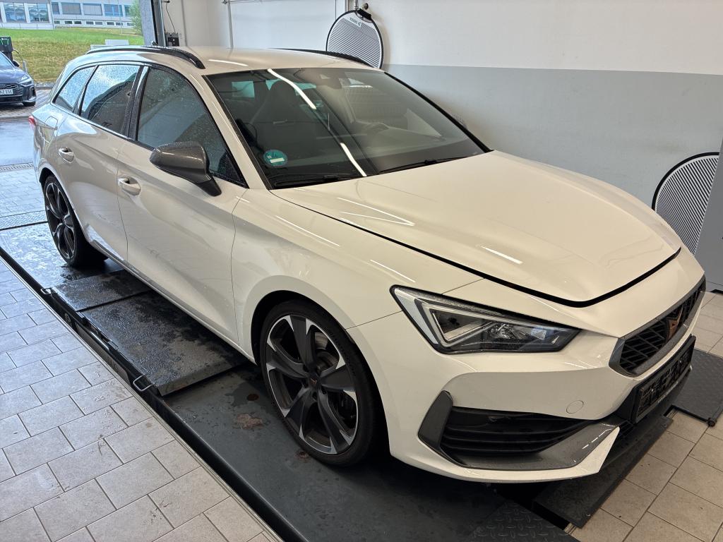 Cupra Leon Sportstourer 2.0 TSI VZ