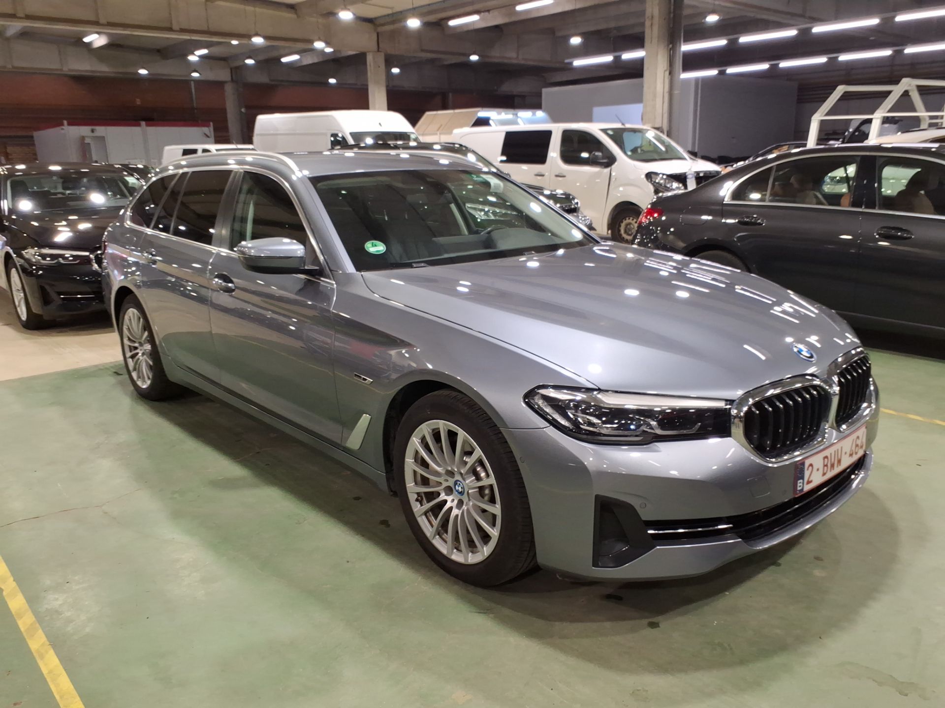 BMW 5 Series Touring 520e