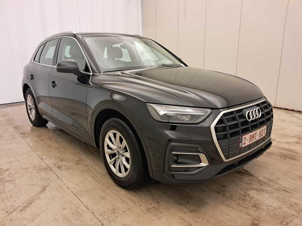 Audi Q5 30 TDI Business