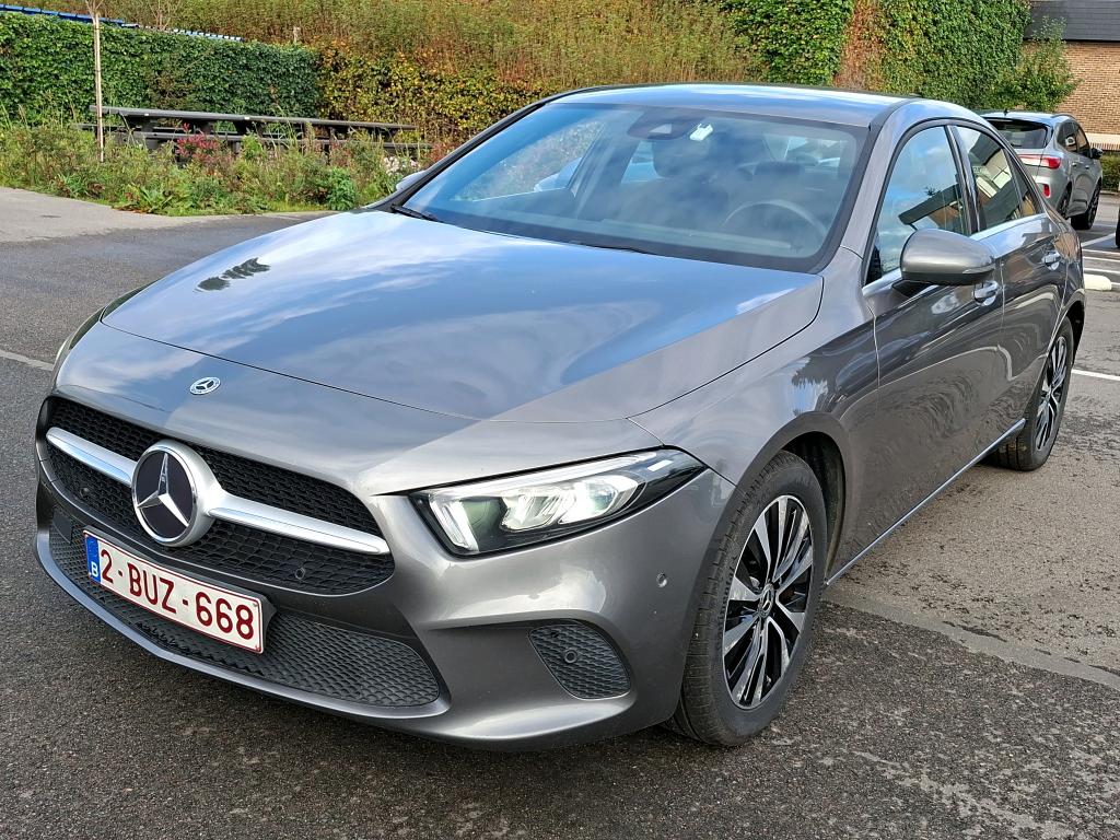 Mercedes-Benz A 250e Business Solution