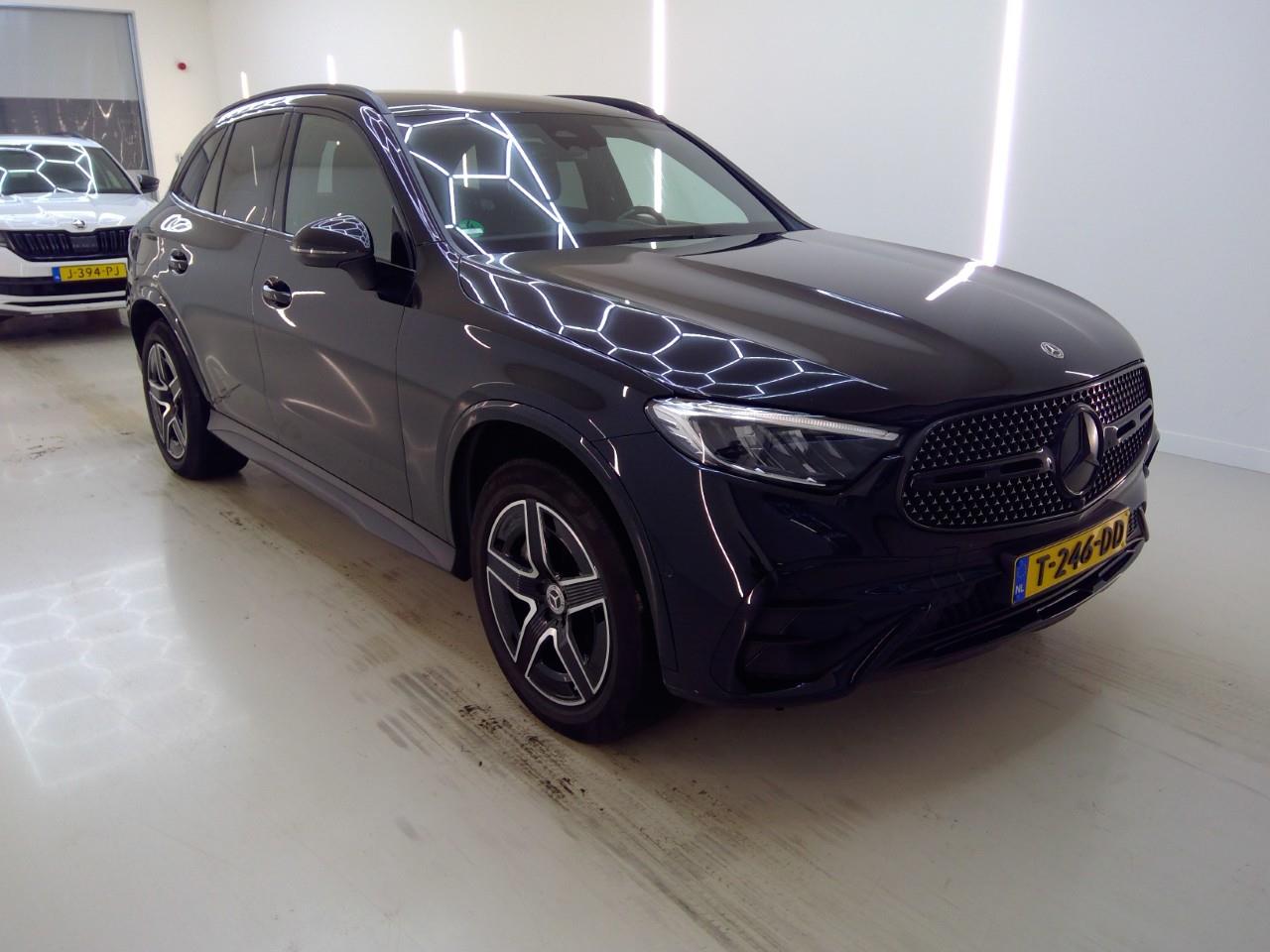 Mercedes-Benz GLC 300e AMG Line