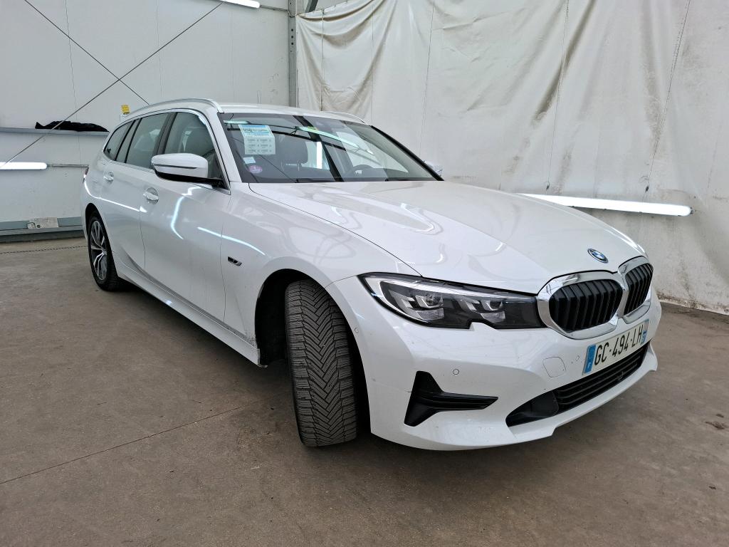 BMW 3 Series Touring 320e Business Design