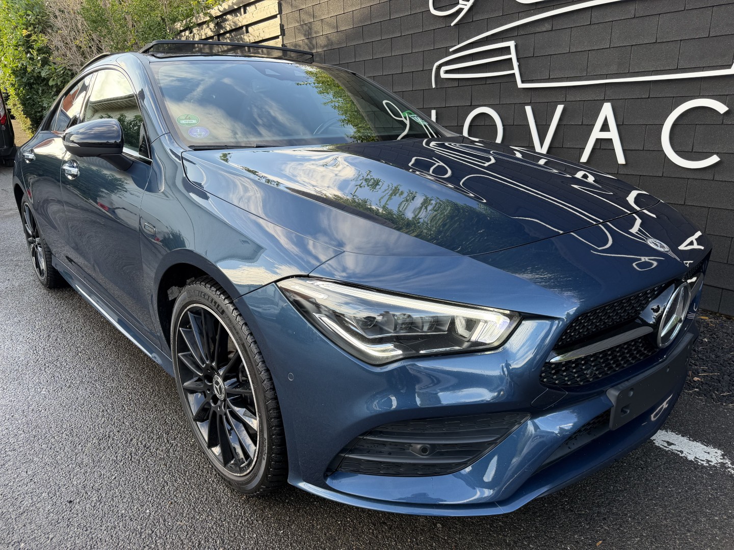 Mercedes-Benz CLA 250e AMG Line