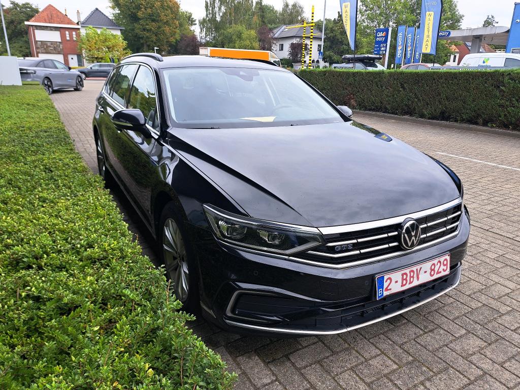 Volkswagen Passat Variant GTE 1.4 Business