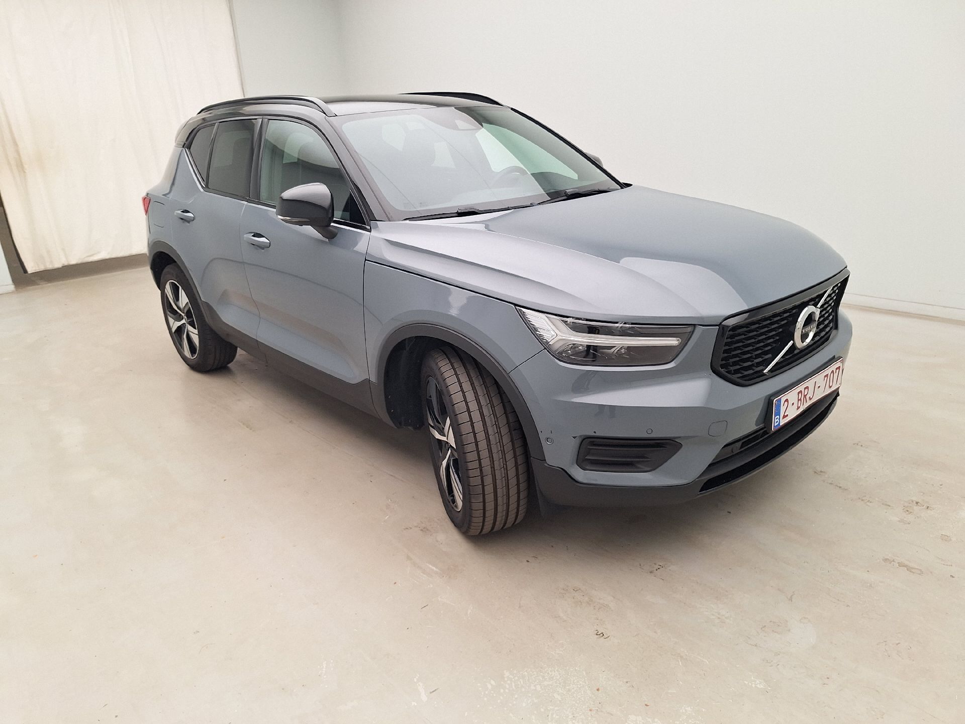 Volvo XC40 1.5 T4 Plus Dark