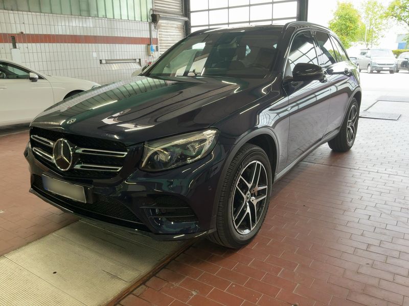 Mercedes-Benz GLC-Klasse GLC 250 4Matic AMG Line