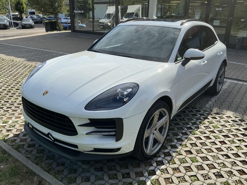 Porsche Macan Basis