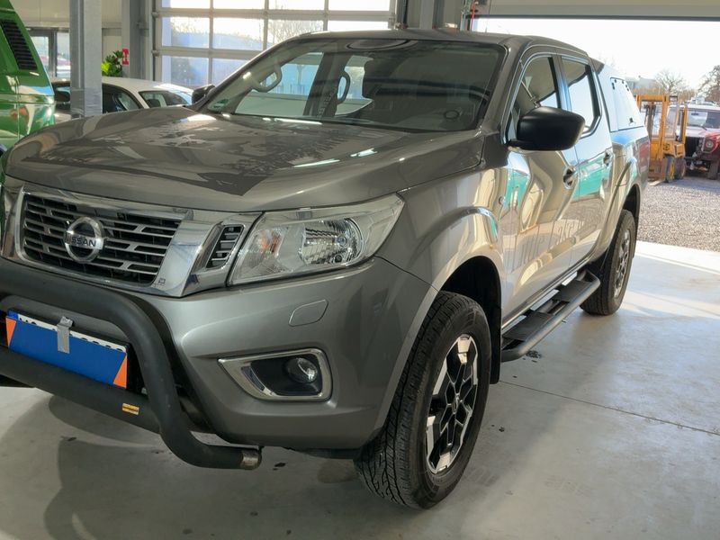 Nissan NP300 Pick-up 2.3 dCi Acenta Double Cab 4x4