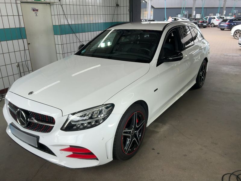 Mercedes-Benz C-Klasse C 300 de T AMG Line