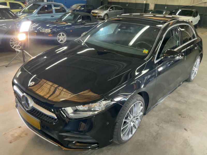 Mercedes-Benz A-класс A 250e AMG Line