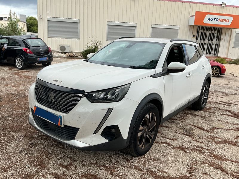 Peugeot 2008 1.2 PureTech Allure Business