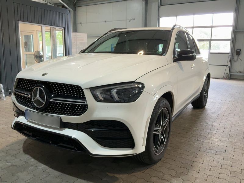 Mercedes-Benz GLE-Klasse GLE 350 d 4Matic AMG Line