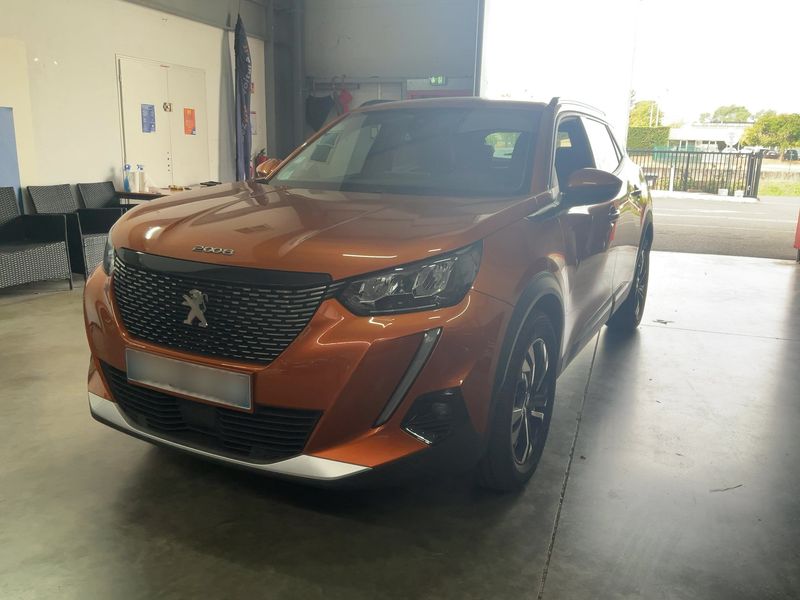 Peugeot 2008 1.2 PureTech Allure