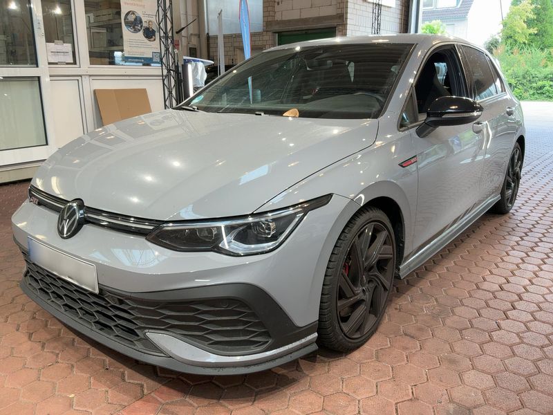 Volkswagen Golf VIII 2.0 TSI GTI Clubsport
