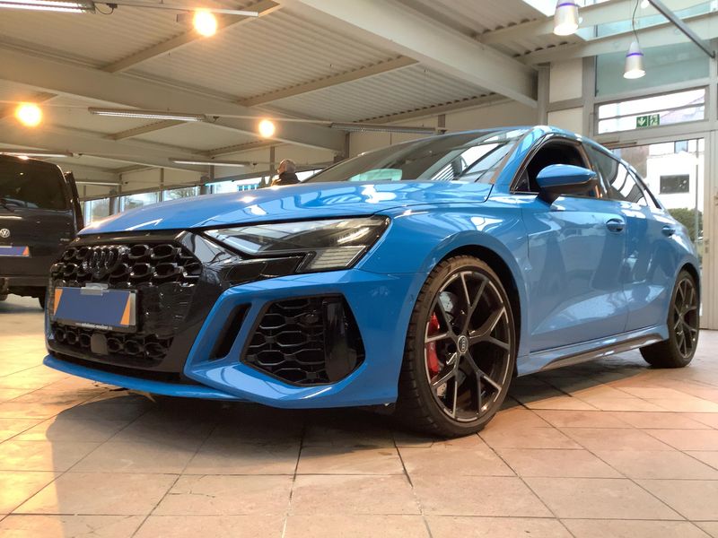 Audi RS 3 Sportback 2.5 TFSI quattro