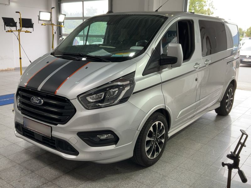 Ford Tourneo Custom 2.0 TDCi 320 L1 Tourneo Sport
