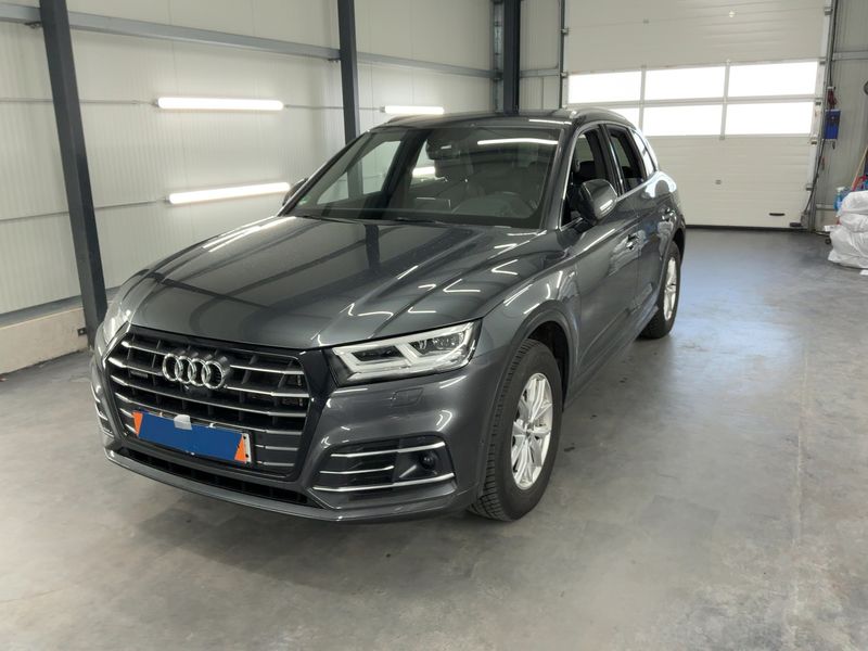 Audi Q5 55 TFSIe quattro sport
