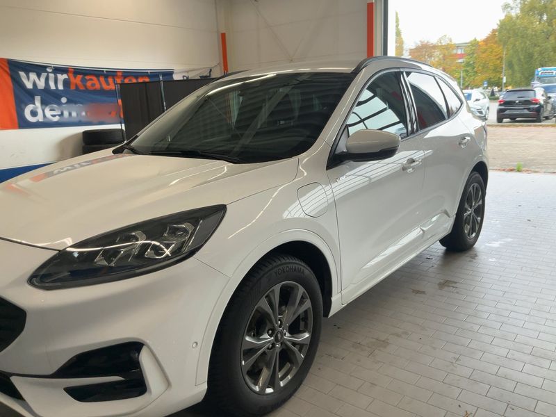 Ford Kuga 2.5 Plug-in Hybrid ST-Line X