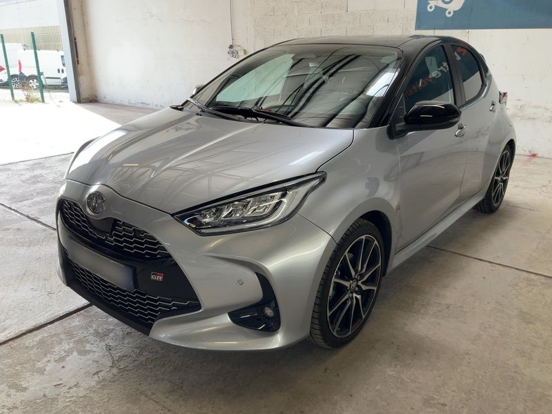Toyota Yaris 1.5 Hybrid GR Sport