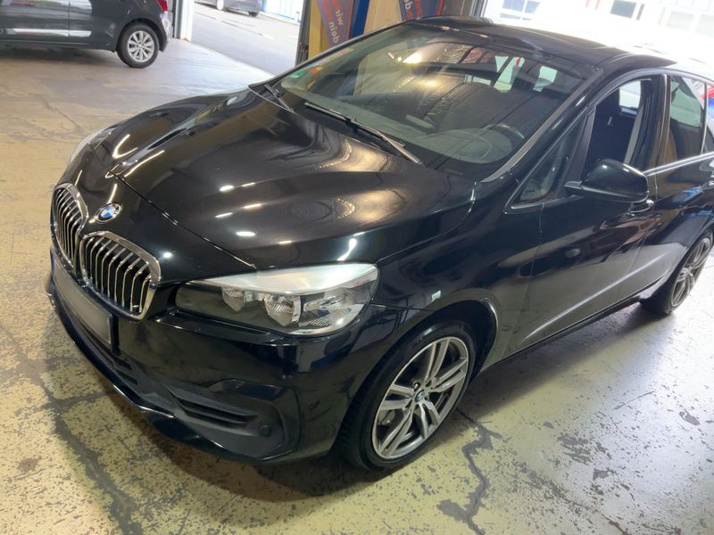 BMW 2er 218d Gran Tourer Advantage