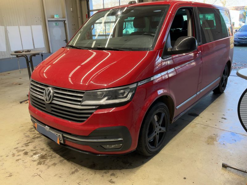 Volkswagen T6 Multivan 2.0 TDI Generation Six FWD
