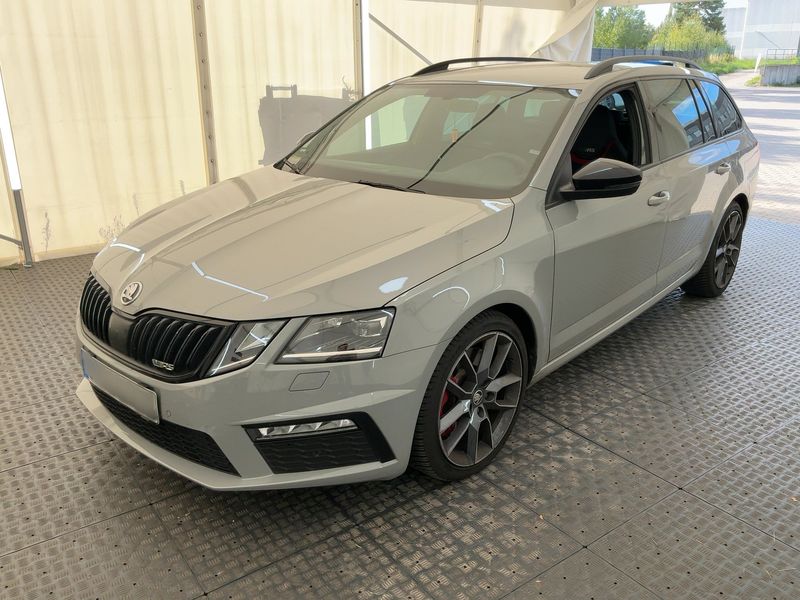 Skoda Octavia 2.0 TSI RS 245