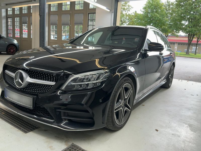 Mercedes-Benz C-Klasse C 220 d T AMG Line