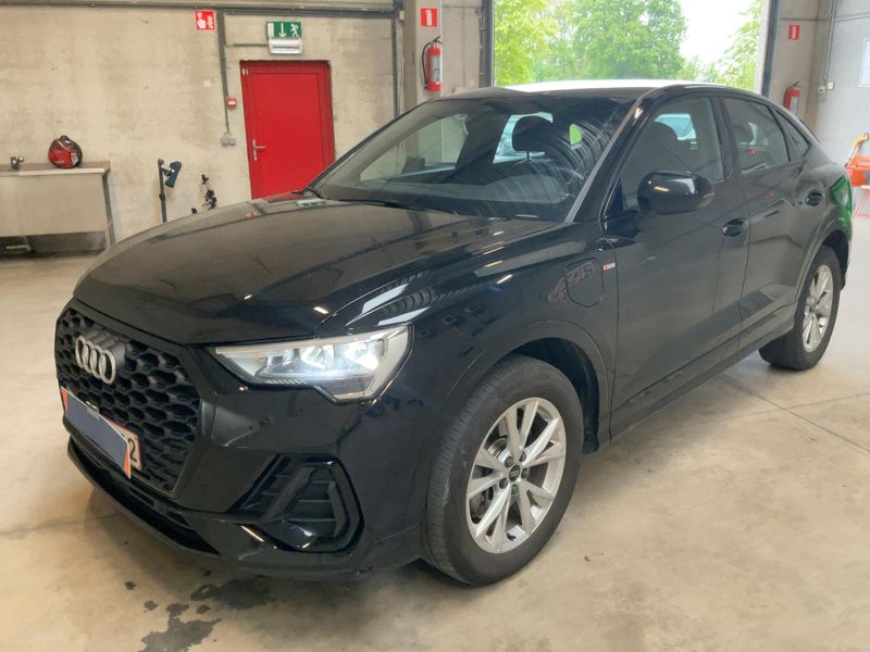 Audi Q3 Sportback 45 TFSIe S line