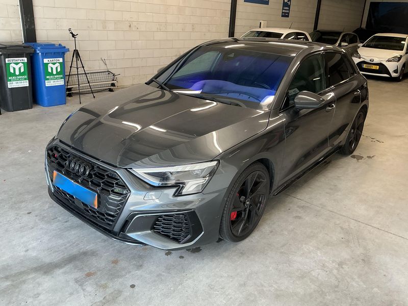 Audi S3 Sportback 2.0 TFSI quattro