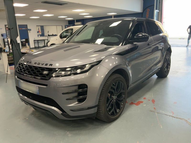 Land Rover Evoque P300e Hybrid SE R-Dynamic